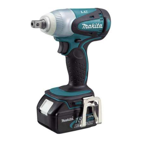 Makita XWT05 User manual