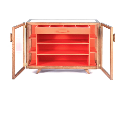 Case Hierve Vitrina User manual