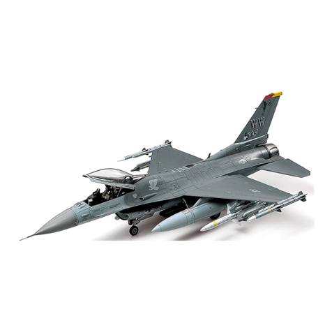 Tamiya Lockheed Martin F-16CJ Fighting Falcon Block... manual