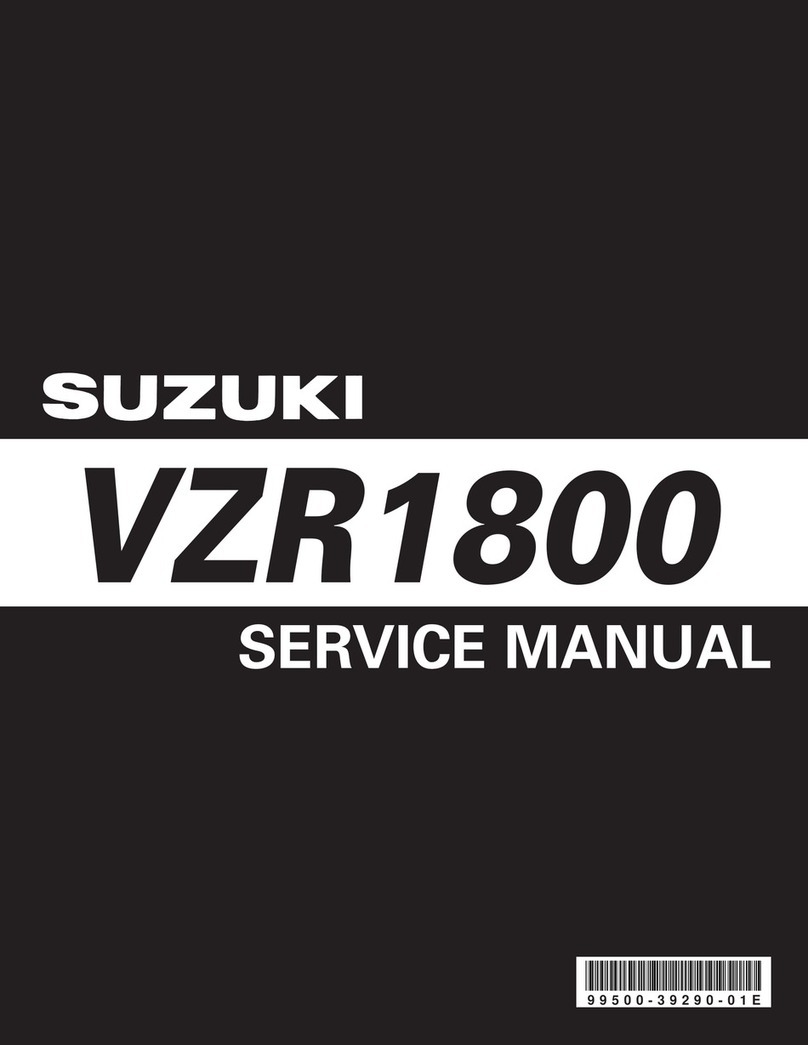 Suzuki Intruder VZR1800 User manual