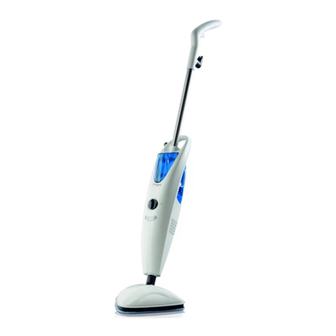 Dirt Devil AquaClean M318 User manual Dirt Devil AquaClean M318 User manual