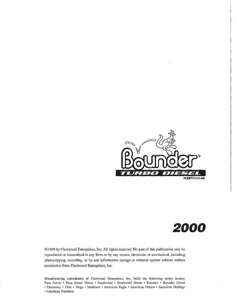 Fleetwood Bounder 2000 User manual
