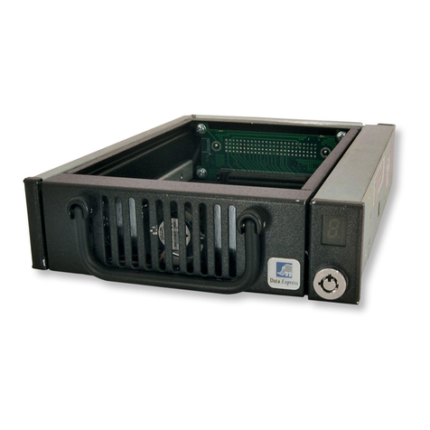 StorCase Technology Data Express Ultra320 DE100 User manual StorCase Technology Data Express Ultra320 DE100 User manual