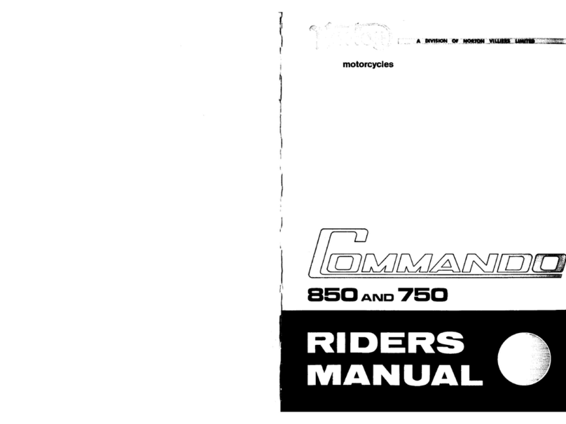 Commando NORTON 850 Rider's manual