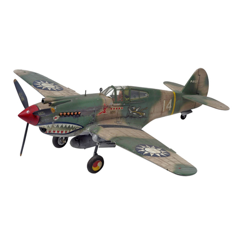 REVELL Tiger Shark P-40B User manual