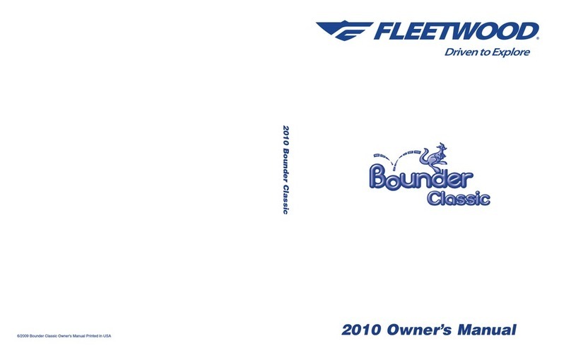 Fleetwood 2010 Bounder Classic User manual