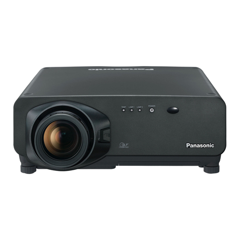Panasonic PT-D7700E operating instructions