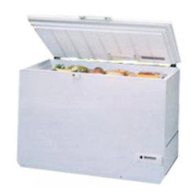 Zanussi ZCF 220 OPERATING AND INSTALLATION Manual