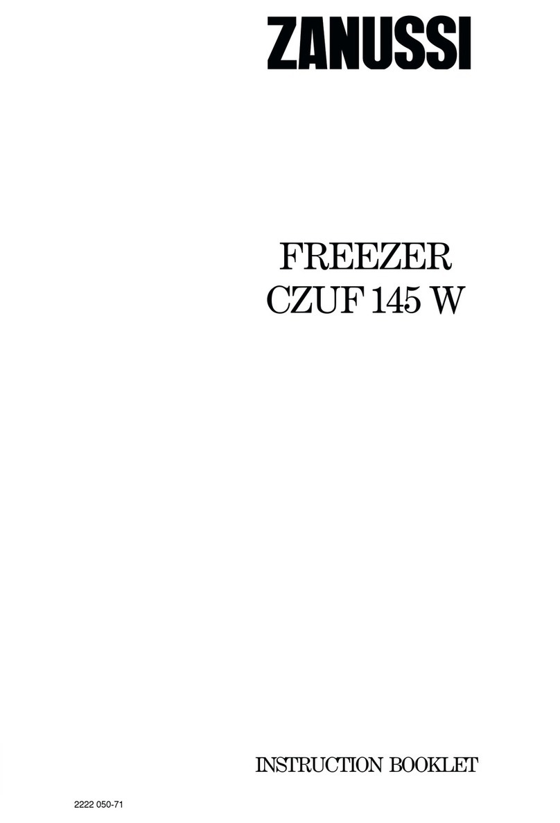 Zanussi CZUF 145 W Instruction booklet
